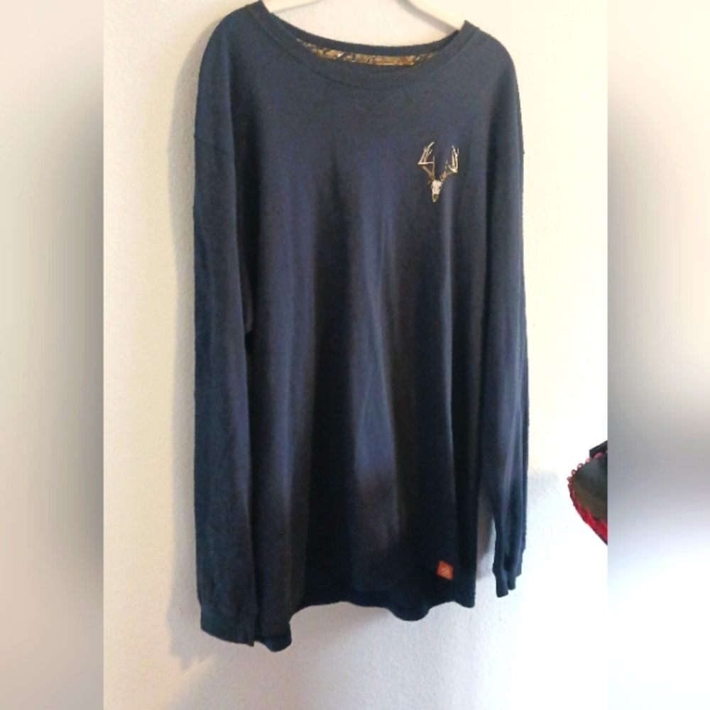 Legendary whitetails long sleeve dark blue